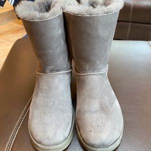 Ugg Bailey Bow II